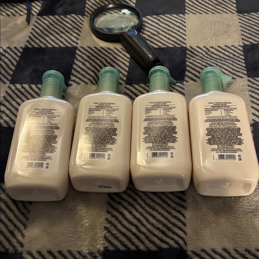 Bath & Body Works Daily Moisturizing Gel Hand Soap - Green Cucumber & Lily (4) - Picture 5 of 5